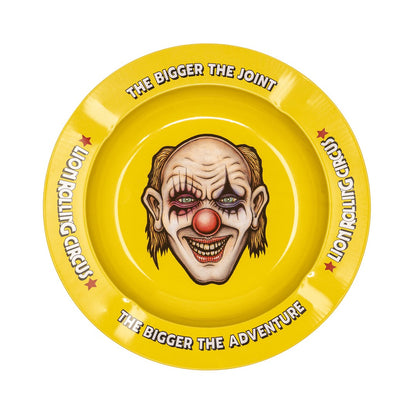 CENICERO LION ROLLING CIRCUS - ¡🔥 Dale estilo a tus momentos con estos ceniceros únicos! Ideales para coleccionar o regalar, combinan funcionalidad y diseño. 🌈💨 Características: 🎨 Diseños Coleccionables: Gráficos exclusivos y llamativos, perfectos para fans de Lion Rolling Circus. 🛠️ Material Resistente: Metal de alta calidad, pensado para durar. 📏 Tamaño Amplio: Diámetro de 140 mm para mayor comodidad. ¡Hazlo tuyo y eleva tu experiencia! ✨🌟 -  CENICERO LION ROLLING CIRCUS -  (Store description)